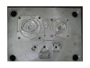 精密模具制造 模具制造中 汽车模具 电子外壳模具_供应产品_深圳市和轩塑胶模具